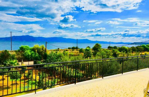 Molos-Agios Konstantinos Villa | Villa Amatheia, Beachfront