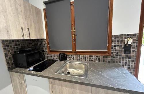 Achladies Apartment | Villa Amy
