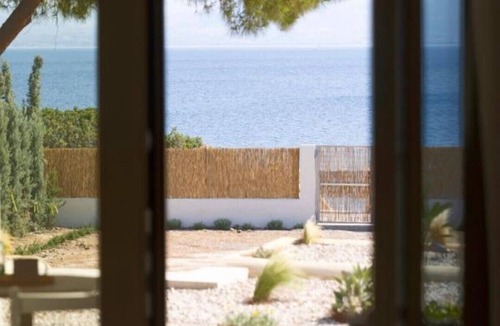 Loutraki Villa | Villa Aura Loutraki Double Room with Garden view