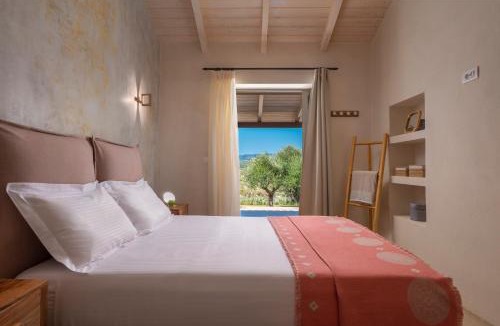 Tsilivi Villa | Villa Carvella - A Sublimely Relaxing Escape!