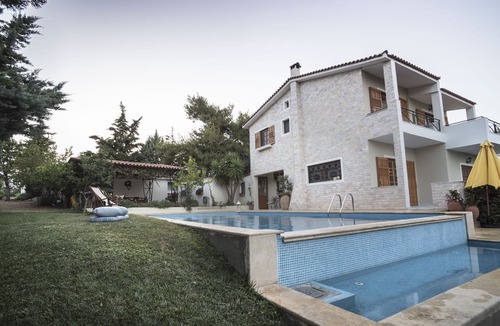 Saronikos Villa | Villa Corina near the Athens airport