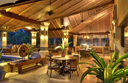 Dominical House | Villa de Agua: Ultra-Luxury Balinese Ocean-View Villa w/4 Master Bedrooms!