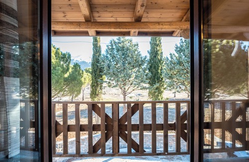 Distomo-Arachova-Antikyra Villa | Villa Dianne: Your Perfect Mountain Retreat