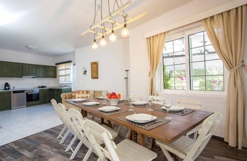 Kamiros Villa | Villa Eleonas with pool, stylish and homely-close to the beach