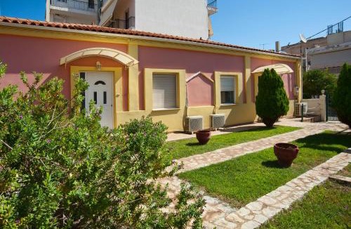 Itea House | Villa Elli 2 Beach-front villa with garden