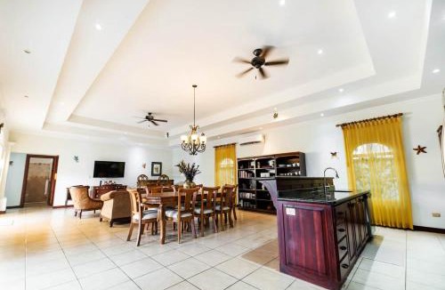 Bejuco Villa | Villa Encanto By Vacation Pura Vida