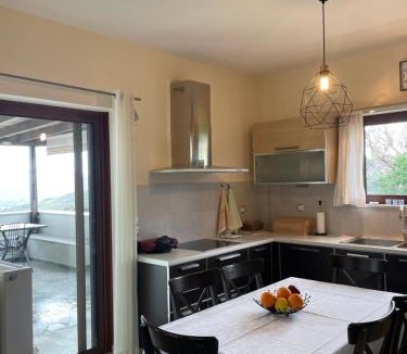 Karystos Villa | Villa Esperia