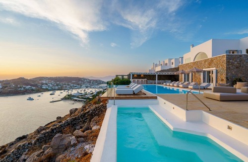 Paraga Villa | Villa Eternity - Infinity Heated Pool - Endless Sunset View - Infinity Jacuzzi