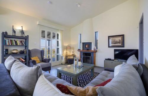 Andravida-Kyllini House | Villa Filokalia With Exceptional View - Happy Rentals