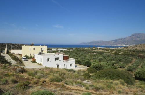 Makry Gialos Villa | Villa in Makry Gialos near Sandy Beach