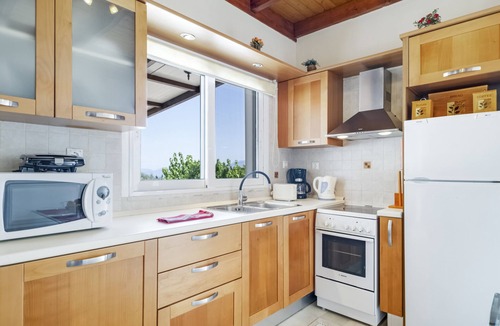 Katomerion Villa | Villa Jimmy's Katomeri 3 with Sea View, Wi-Fi and Air Conditioning