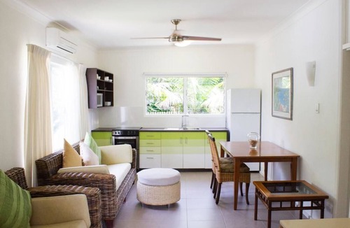 Yorkeys Knob Apartment | Villa Marine Holiday Apartments