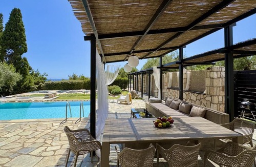 Mousata Villa | Villa Minetti