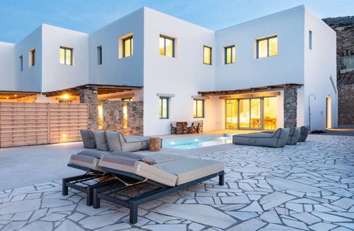 Kanalia Villa | Villa 'Myko By The Sea' with Sea View, Wi-Fi and Air Conditioning