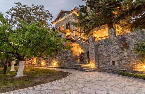 Amfikleia-Elateia Villa | Villa Mylonas