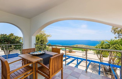 Kalathas Villa | Villa Ocean with 3 bedrooms & private pool