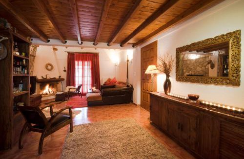 Arachova Villa | Villa Parnassos