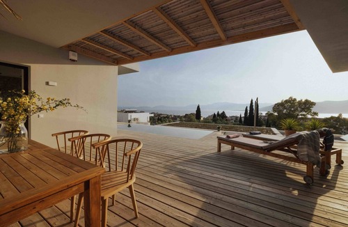 Aktio-Vonitsa Villa | Villa Pelagia Summary