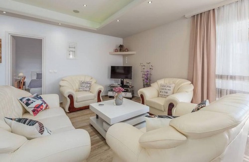 Kolaitis Villa | Villa Reggina at Chionata