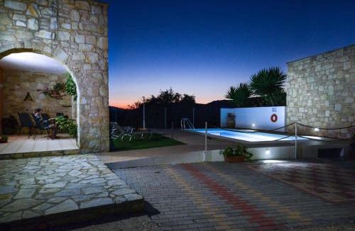Kalamitsion Alexandrou Villa | Villa Silvia by Andrian Villas