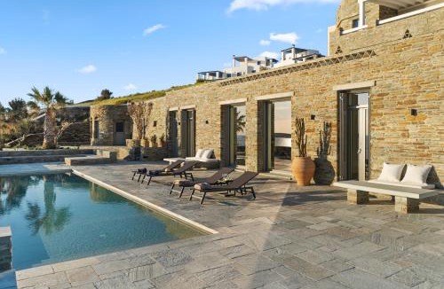 Batsi House | Villa Thalassa, Beachfront, Private Pool & Sunset Views by Explore Andros