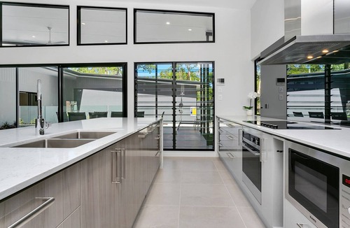 Clifton Beach House | Villa Tiino @ Clifton Beach