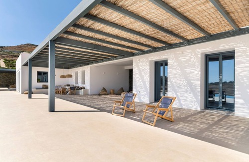 Chrissi Akti Villa | Villa Vesper Paros Golden beach