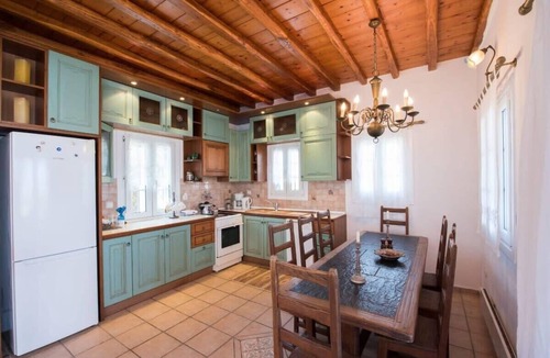 Ftelia Villa | Villa Victoria with Sea View and Two Private Pools