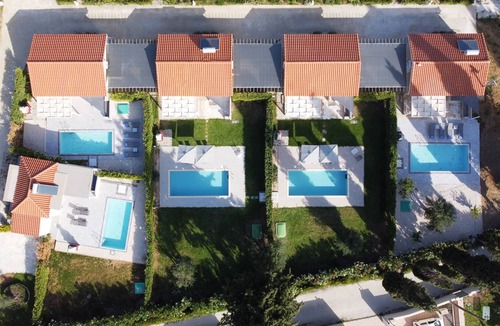Ntomata Villa | Villa with private pool in Svoronata near Avithos beach.