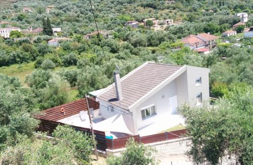 Margariti House | Villada