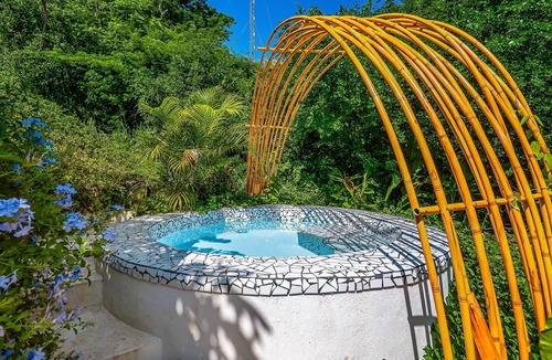 Isla Navidad Villa | Villas Bambu | 2BR/2BA La Culebra | Pool, Hot Tub, Views
