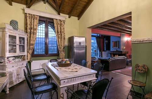 Eptalofos Villa | Volhon Mansions of Parnassos