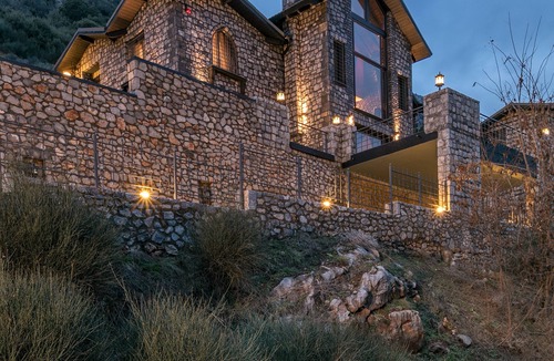 Eptalofos Villa | Volhon Mansions of Parnassos