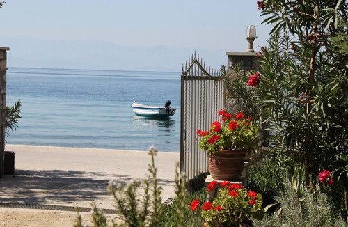 Kala Nera Apartment | Vrbo Property