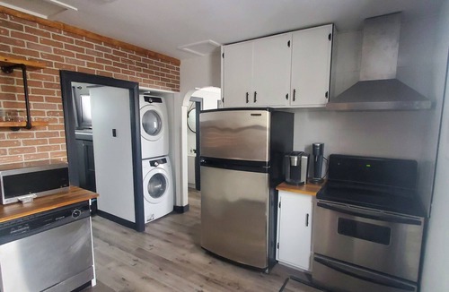 Vulcan House | Vulcan's First VRBO- Comfy 1952 Bungalow