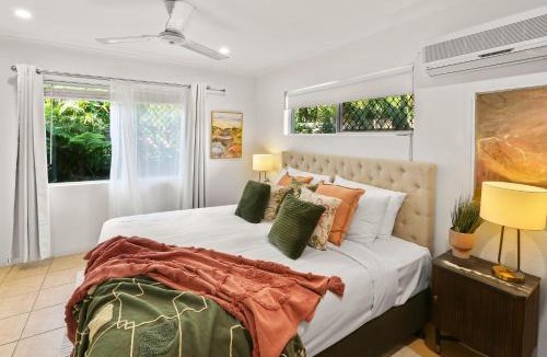 Clifton Beach Villa | Wait-a-While - Family Getaway