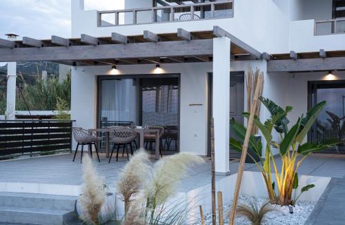 Skiros House | Waves Skyros