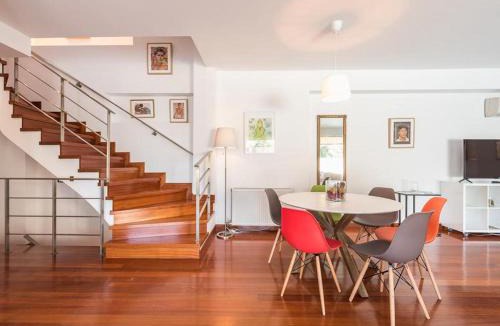 Elliniko Villa | Welcome to Lumen Villa the first of the Adelos Trilogy