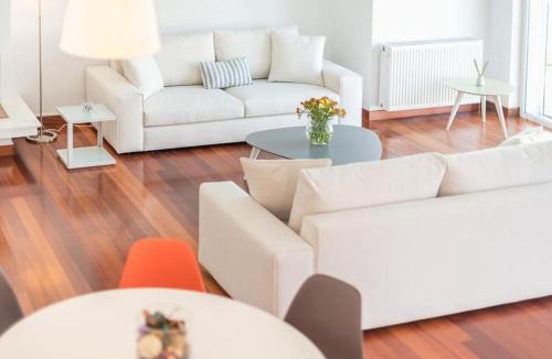 Elliniko Villa | Welcome to Lumen Villa the first of the Adelos Trilogy