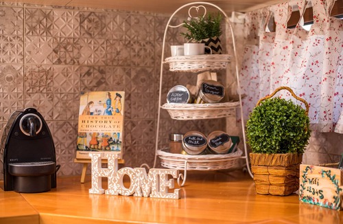 Kallithea House | Welcome to our Warm and Welcoming Home - Perfect for Family and Friends!