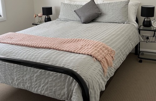 Burpengary House | Welcome to The Inn Between, Your Home Away From Home