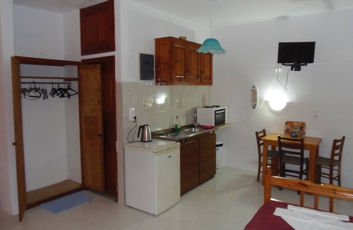 Skopelos Apartment | Where the sea meets the sky 1 , studiosmilos-skopelos
