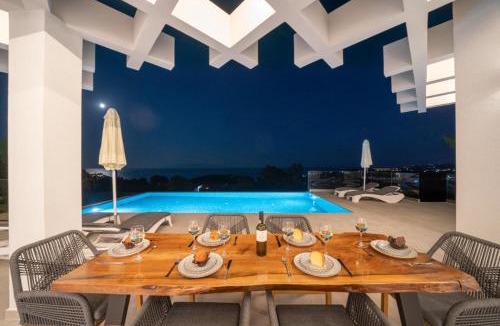 Leivathos Villa | White Blossoms Villas
