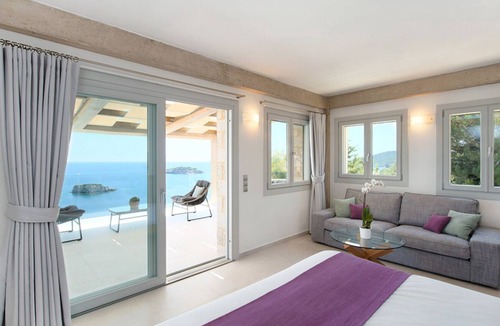 Sivota House | White Orchid Kinabalu