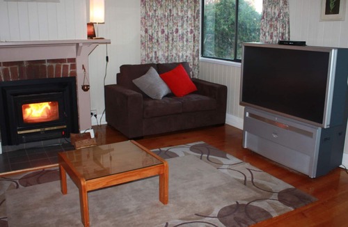 Stanthorpe House | Wisteria Place - located at Stanthorpe