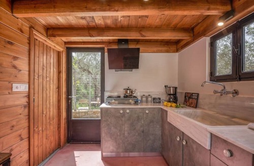 Topolia Ski Chalet | Wooden House Apts