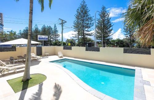 Burleigh Heads Apartment | Wyuna Ocean Views in Burleigh