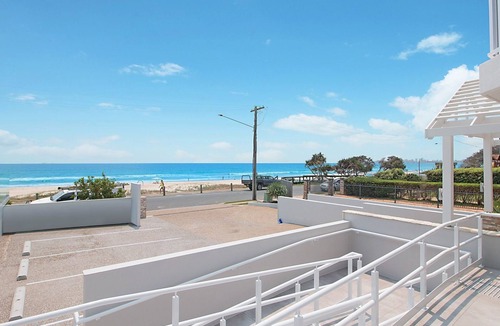 Tugun Apartment | Xavier Dunes 3 - Luxury Beachfront Tugun/Currumbin