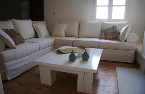 Spetses Villa | Xenon Estate