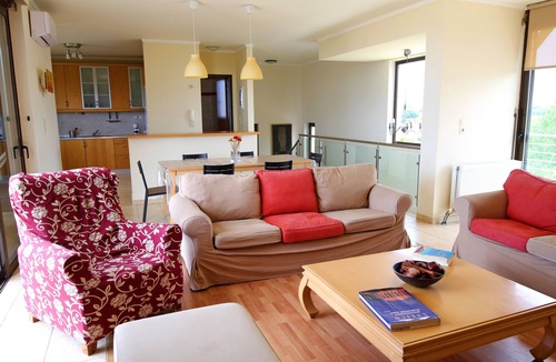 Zipari Villa | Xenos Villa 2 With 5 Bedrooms Private Swimming Pool, Near the sea